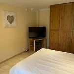 Spacious Apartment, By & Mountains * Larringes