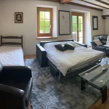 Spacious Apartment, By & Mountains Apartament *